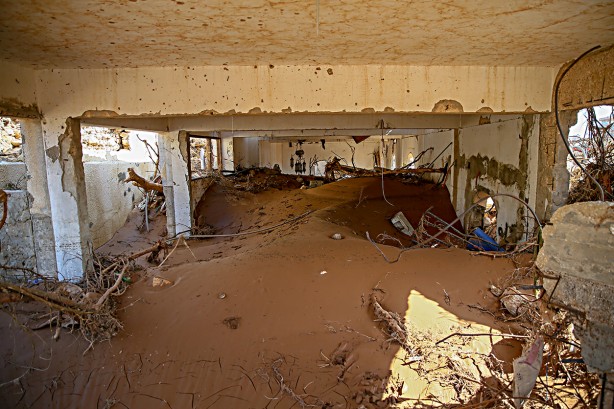 Foto - İklim değişikliği... Libya'da korkunç sel felaketi: 50 kat daha olası hale getirdi!