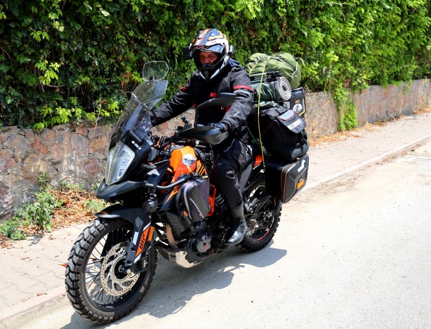 Foto - İklim değişikliğine dikkat çekmek için motosikletle kuzey kutup dairesine yola çıktı