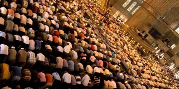 Foto - İl il bayram namazı saatleri
