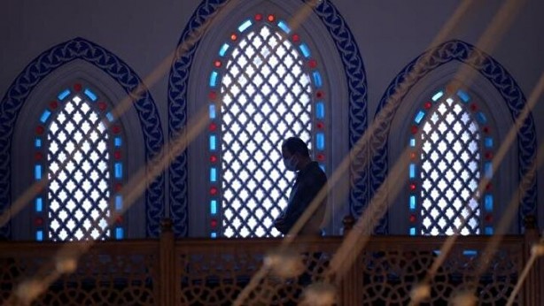 Foto - İl il bayram namazı saatleri...