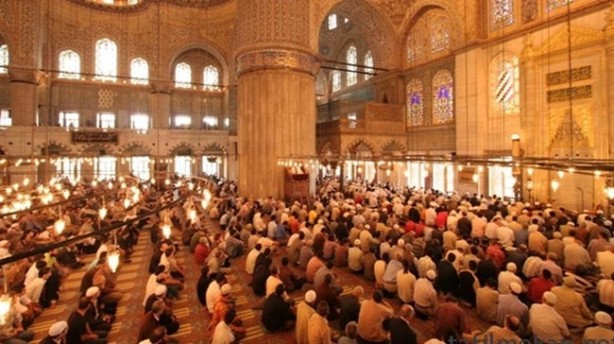 Foto - İl il bayram namazı saatleri