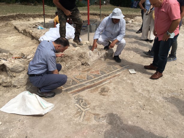 Foto - İl Kültür ve Turizm Müdürü Adnan İpekdal’dan flaş açıklama! Samsun’da ortaya çıktı! Meraklandıran görüntüler… 