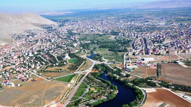 Foto - Buralarda yaşıyorsanız başınıza talih kuşu konacak! İl olması beklenen 25 ilçe belli oldu: 82 ile başlayıp 106'ya kadar....
