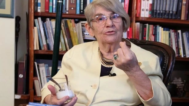 Foto - İlaç yerine bunu tüketin! Canan Karatay'dan ömür uzatan tavsiye! Günlük bir avuç yemeniz yeterli