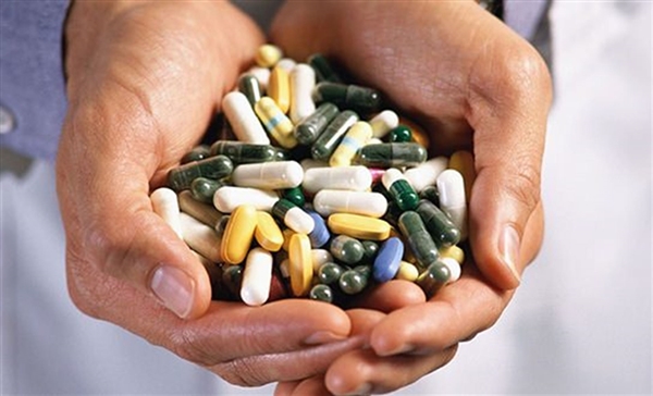 Foto - İlaçları bölerek içmek öldürüyor!