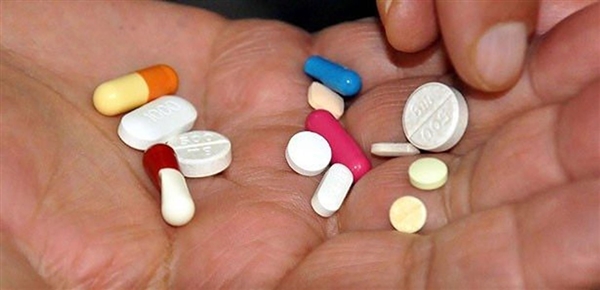 Foto - İlaçları bölerek içmek öldürüyor!