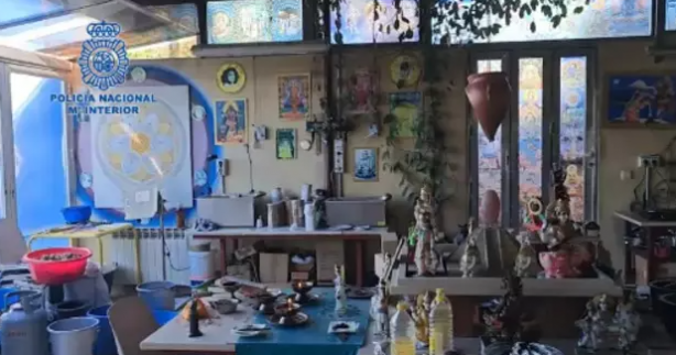 Foto - İlaçlarla müritlerinin kafasını bulandıran tarikat lideri tutuklandı!