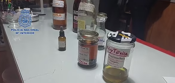 Foto - İlaçlarla müritlerinin kafasını bulandıran tarikat lideri tutuklandı!