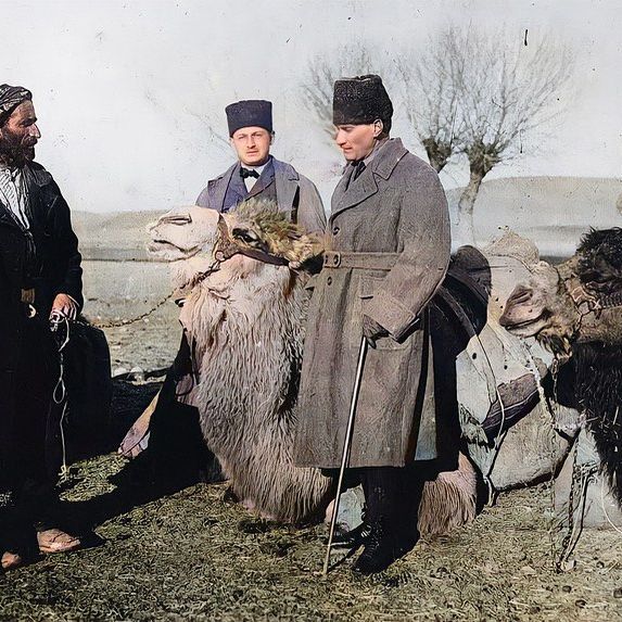 Foto - İlber Ortaylı’nın Atatürk’ün boyuyla ilgili açıklaması olay oldu! Senin ağzın ne söylüyor hocam