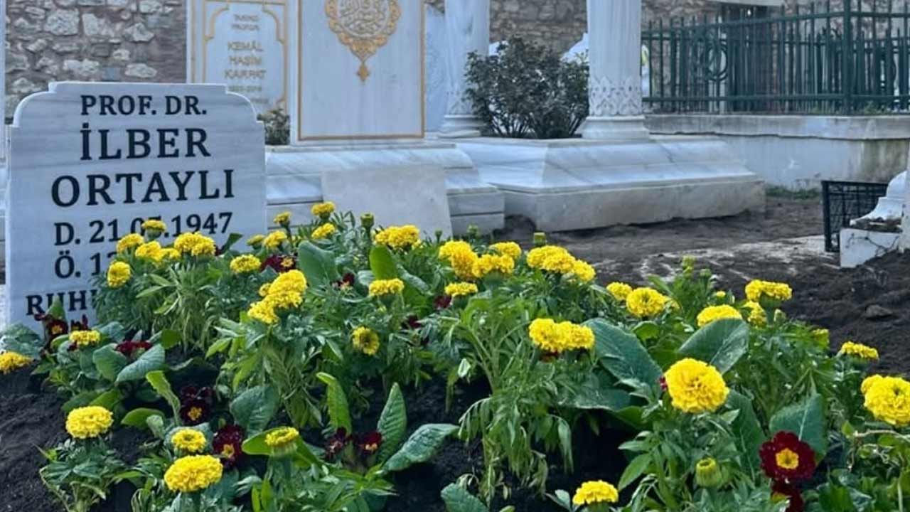 İlber Ortaylı’nın kabrini ziyarete gidenler şoku yaşadı! Ailesinden açıklama geldi