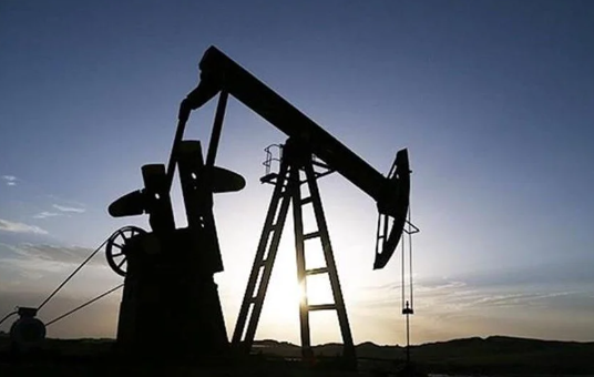 Foto - İlçe sakinleri heyecandan yerinde duramıyor! Petrol kuyusu açılacak