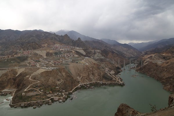 Foto - İlçe sular altında kaldı! İşte eski ve yeni Yusufeli aynı karede