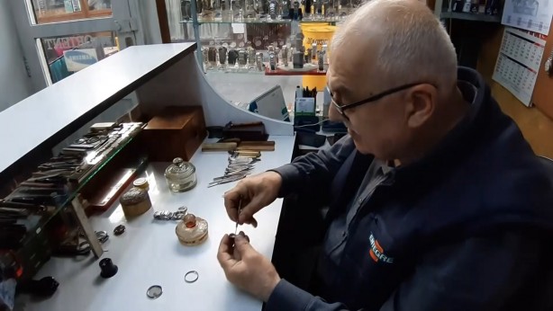 Foto - İlçede tek başına kaldı! Artık çalıştıracak eleman bulamıyor