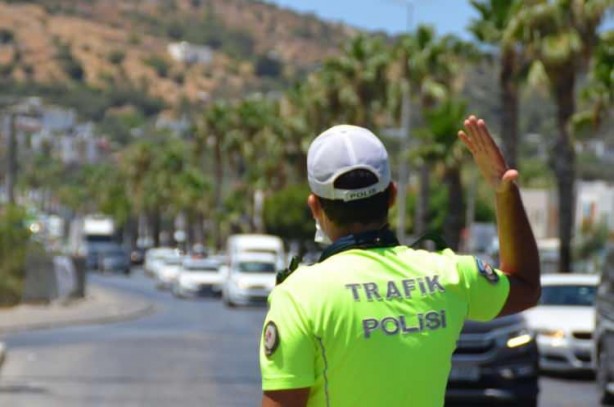 Foto - İlçeye 1 haftada 140 bin araç giriş yaptı