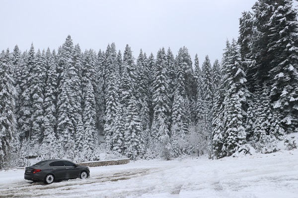 Foto - Ilgaz Dağı'nda kar kalınlığı 10 santimetreyi geçti