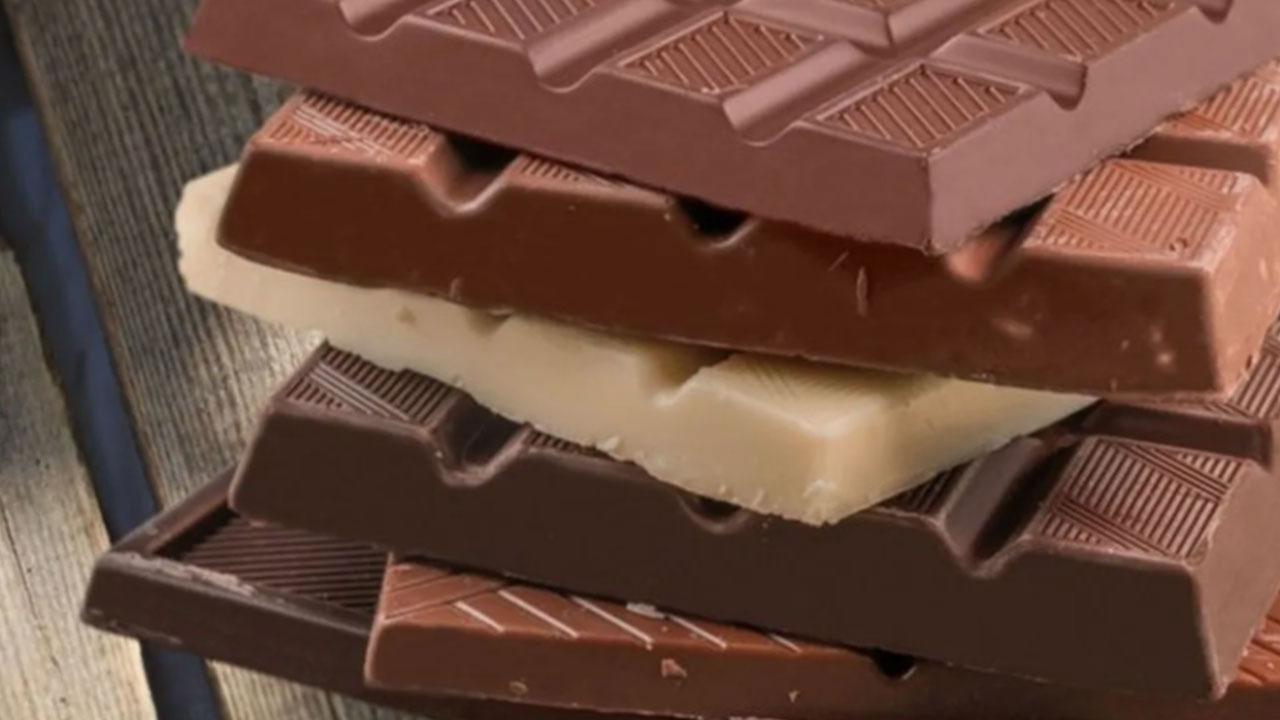 İlginç karar! Türkiye'den gönderilen çikolataları yasakladılar: Market raflarından toplatılıyor