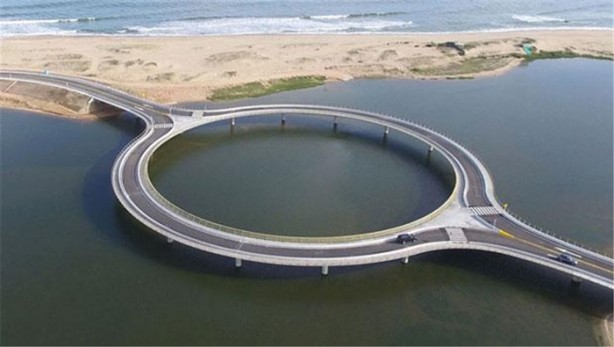 Foto - İlginç köprü tasarımı dikkatleri üzerine çekiyor