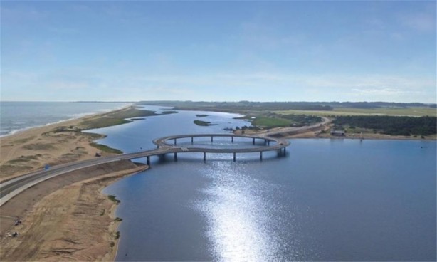 Foto - İlginç köprü tasarımı dikkatleri üzerine çekiyor