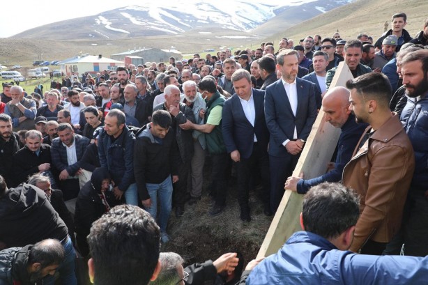 Foto - İliç'te cansız bedenine ulaşılan işçiye 53 gün sonra acı veda