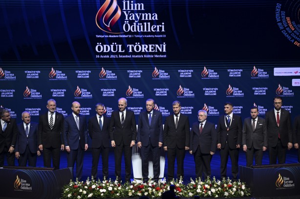 Foto - İlim Yayma Vakfı Büyük Ödülü'ün sahibi olan Prof. Dr. İbrahim Akduman araştırmasını anlattı!