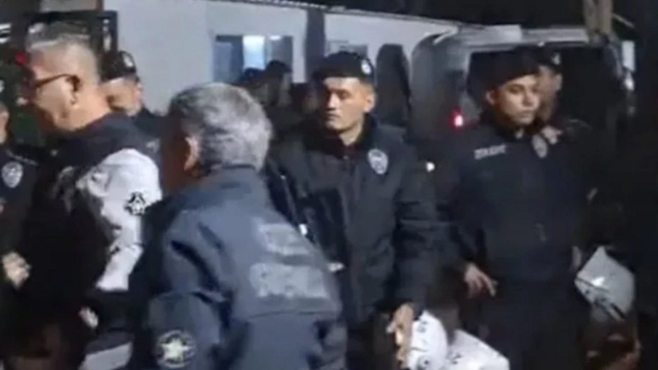 Foto - İlim yuvasını barınağa çevirmişlerdi: Kampüs temizlendi, köpekperestler kudurdu