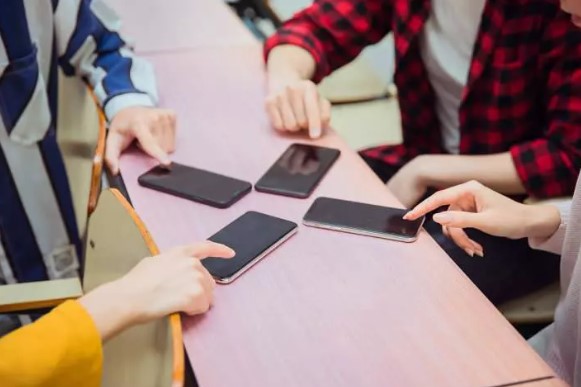 Foto - İlk 3 sıranın sahibi! İşte 2024'te en çok tercih edilen telefon