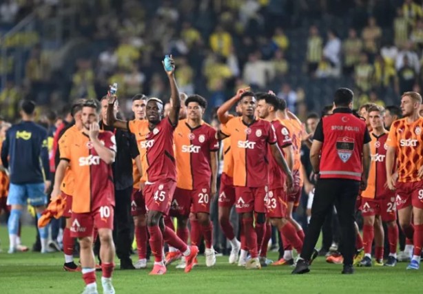 İlk 5 sırada hangi takımlar var? Şampiyonluğun favorisini açıkladılar