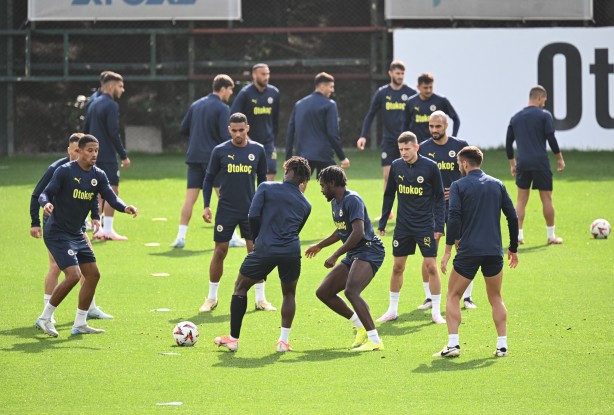 Foto - İlk 9 ayın şampiyonu Fenerbahçe! Taraftarların beklediği şampiyonluk gelmese de… Herkesi şok edecek gelişme… 