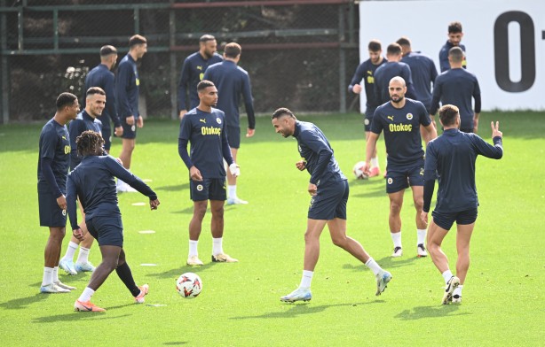 Foto - İlk 9 ayın şampiyonu Fenerbahçe! Taraftarların beklediği şampiyonluk gelmese de… Herkesi şok edecek gelişme… 