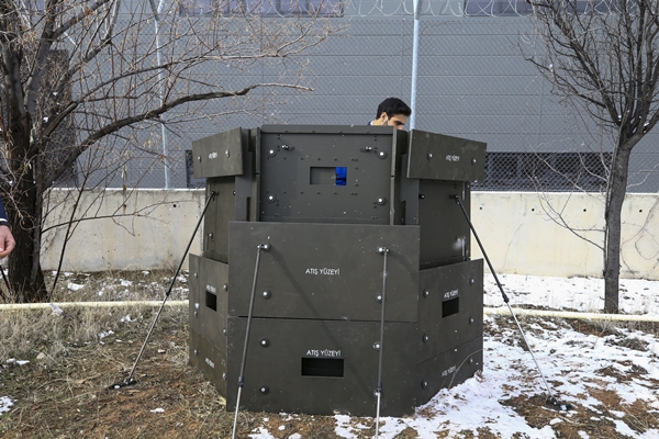 Foto - İlk ateş anında koruma sağlayacak! Güvenlik güçlerinin canı ona emanet