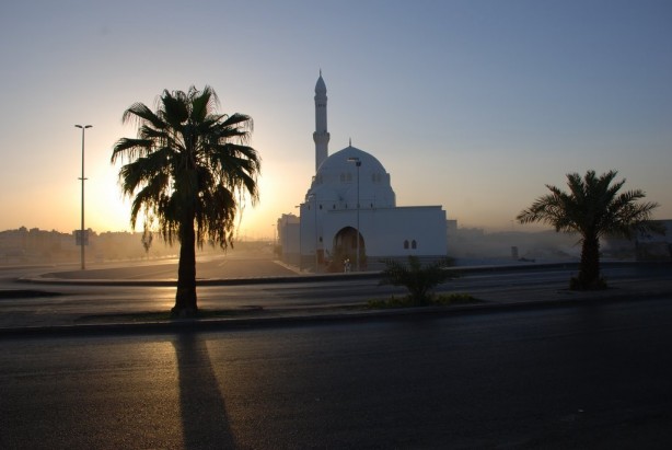 Foto - İlk Cuma namazı nerede kılındı? Peygamberimizin ilk Cuma hutbesinin konusu neydi?