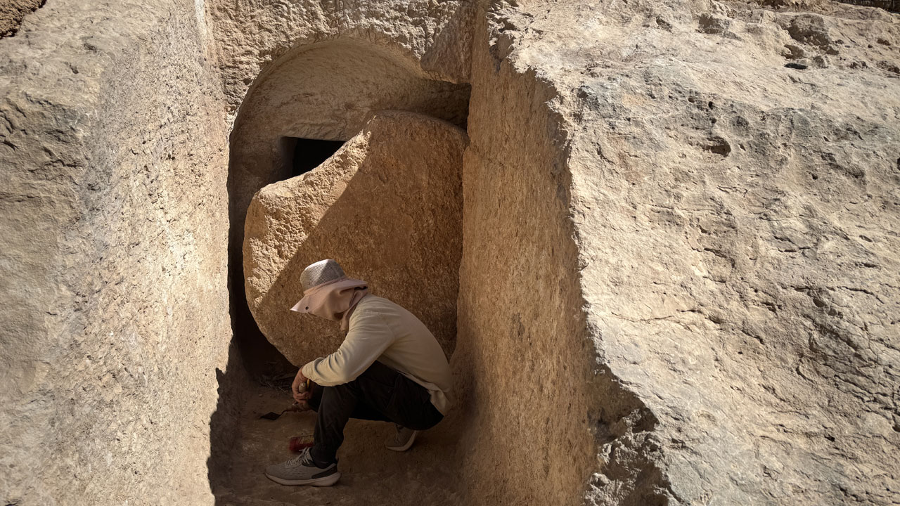 Foto - İlk kaya mezar gün yüzüne çıktı! Urfa Kalesi'nde tarihi keşif