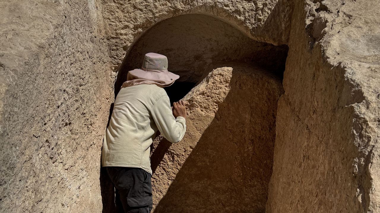Foto - İlk kaya mezar gün yüzüne çıktı! Urfa Kalesi'nde tarihi keşif
