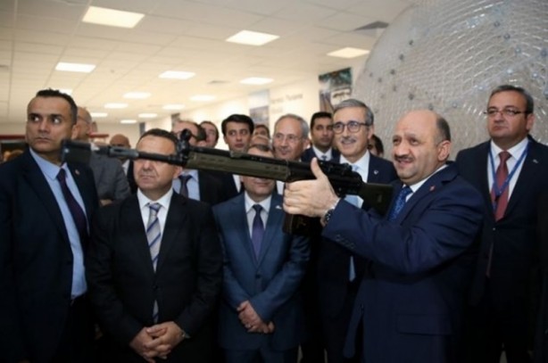 Foto - İlk kez bakan denedi