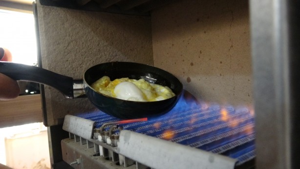 Foto - İlk kez görenler şaşkına dönüyor! Kombi ustasından çılgın test yöntemi