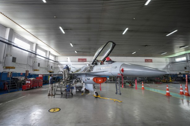 Foto - İlk kez görüntülendiler: Uçar dediğimiz uçak, o andan itibaren uçar