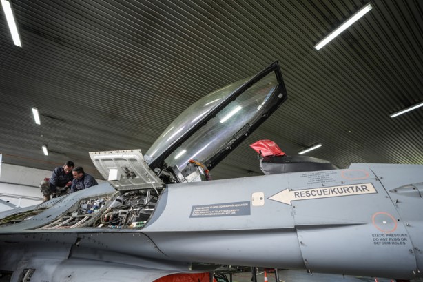 Foto - İlk kez görüntülendiler: Uçar dediğimiz uçak, o andan itibaren uçar