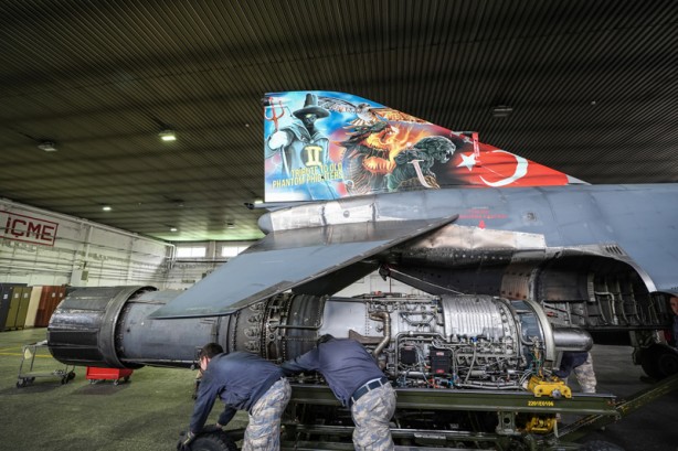 Foto - İlk kez görüntülendiler: Uçar dediğimiz uçak, o andan itibaren uçar