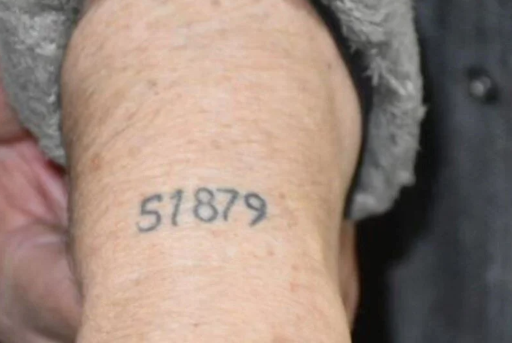 Foto - Herkes merak ediyordu! Diyanet bu dövmeye ‘caizdir’ fetvası verdi