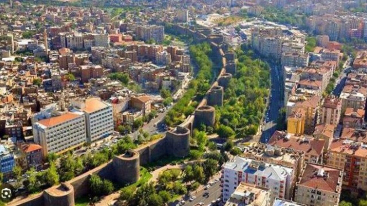 Foto - İlk sıra şaşırttı! Türkiye'nin en mutsuz illeri açıklandı