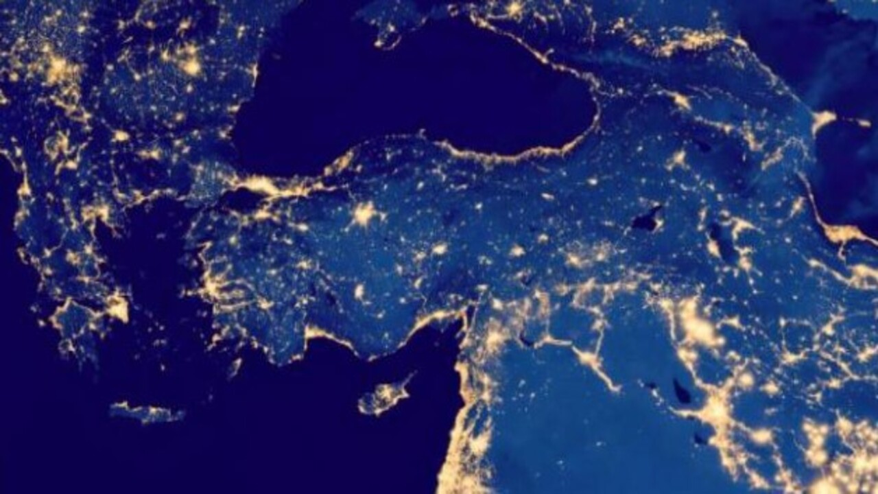 İlk sıra şaşırttı! Türkiye'nin en mutsuz illeri açıklandı