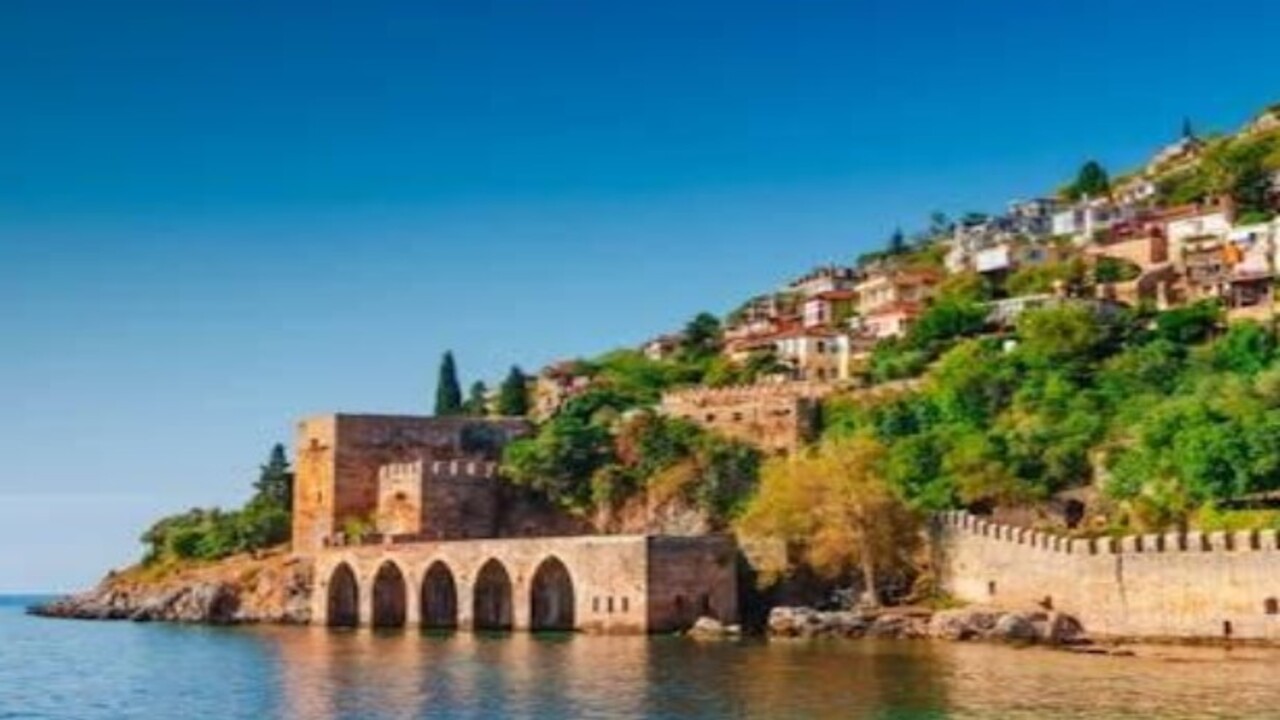 Foto - İlk sıra şaşırttı! Türkiye'nin en mutsuz illeri açıklandı