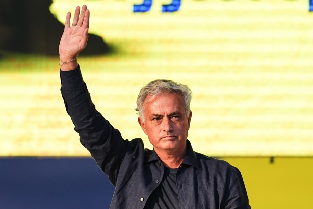 Foto - İlk toplantısında isyan etti! Mourinho'nun sözleşmesinde özel madde ortaya çıktı, işte bu hiç iyi olmadı, maalesef kötü haber!