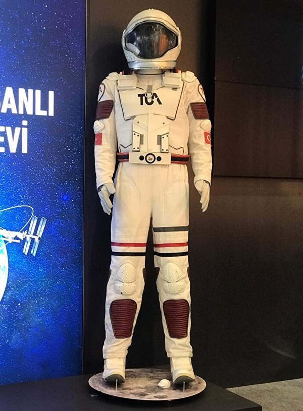 Foto - İlk Türk astronotu giyecek... "Uzay kıyafeti"ne yoğun ilgi