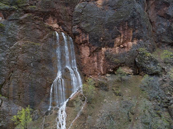 Foto - İlkbahar şelaleleri coşturdu