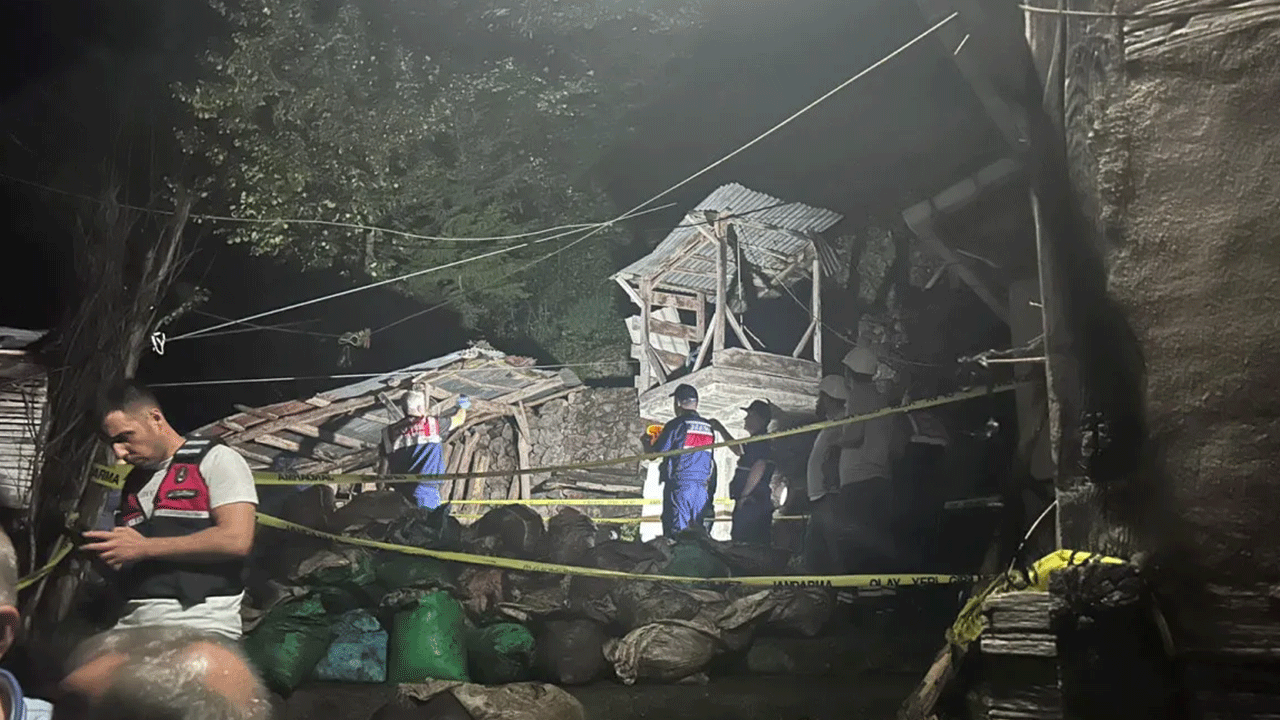 Foto - "İlkel teleferik"te feci ölüm