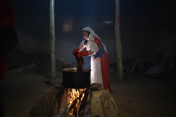 Foto - İlmek ilmek böyle işleniyor! Asırlar öncesini günümüze taşıyorlar