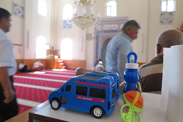 Foto - İmam çocukların yüzünü böyle güldürdü