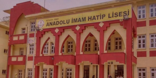 Foto - İmam Hatip lisesine kaç puanla girilir?