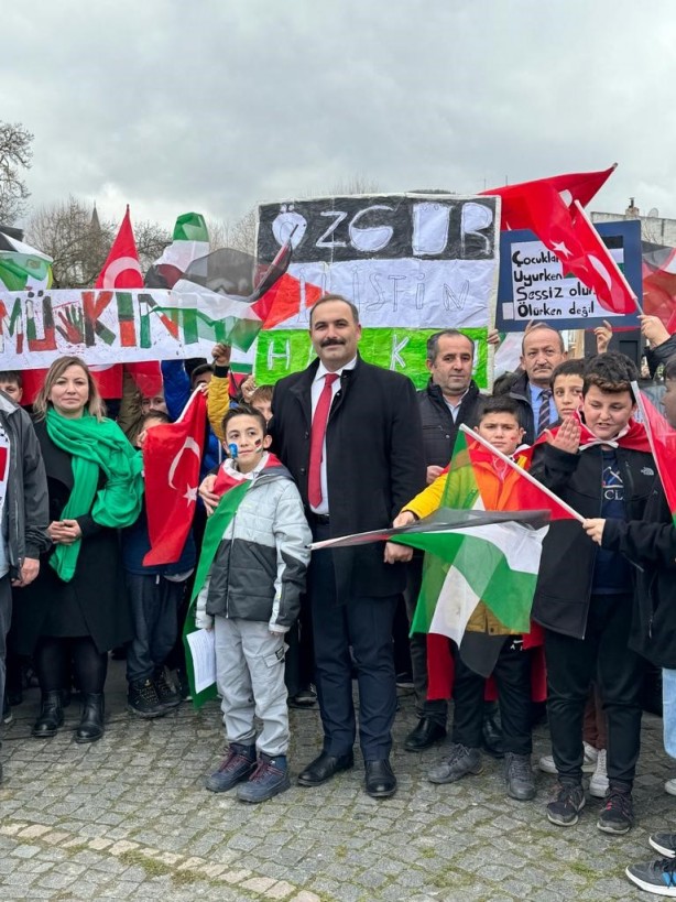 Foto - İmam Hatip öğrencilerinden Filistin'e destek yürüyüşü!